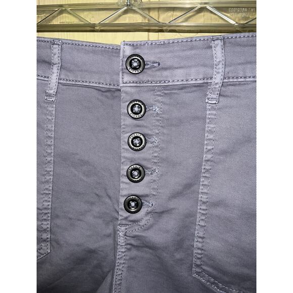 Torrid Shorts Womens 12 12W Gray Twill Utility Chino Mid Rise Expose Button Fly - Picture 3 of 8